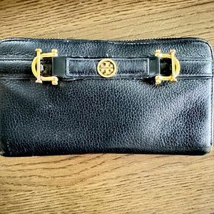 Tory Burch Wallet